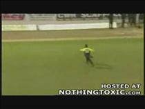 streaker-slammed-by-mascotte