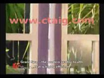 home-spa-makes-you-prettier-and-healthier!-model-showing-how!