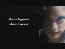 cute-babe-critic-demands-you-see-batman-movies!